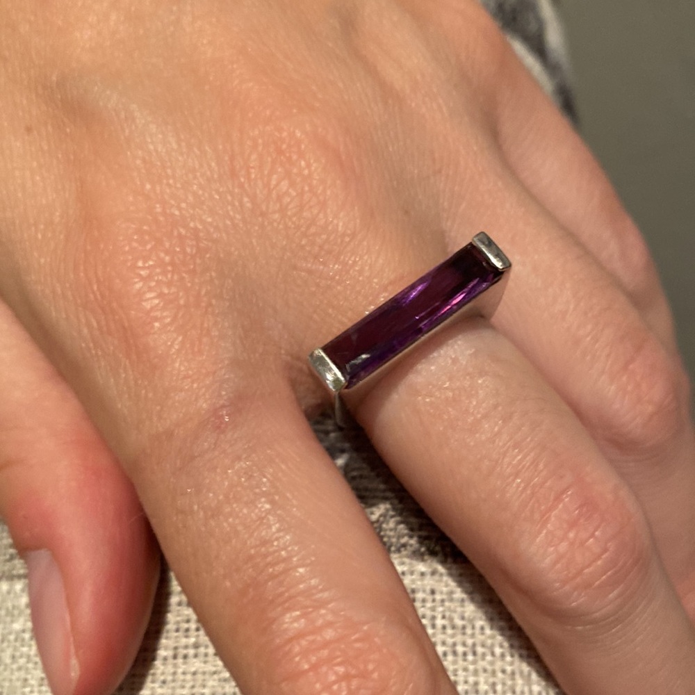 Beautiful amethyst baguette cut sterling silver ring